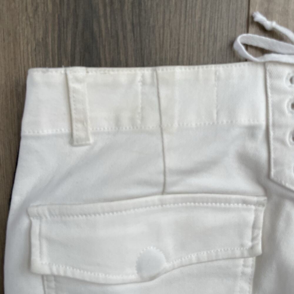 PAM & GELA Women's Size 26 Side Stripe Raw Step Hem Ankle Pants Jeans White - Picture 9 of 9
